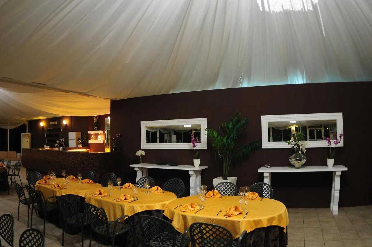 Hotel Masseria Marziale Brindisi 4*,